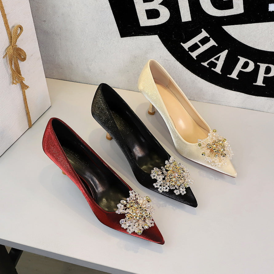 French Metal High Heel Women Shoes Rhinestone Floral Decoration Pointed Toe Satin Stiletto Heel Pumps Women